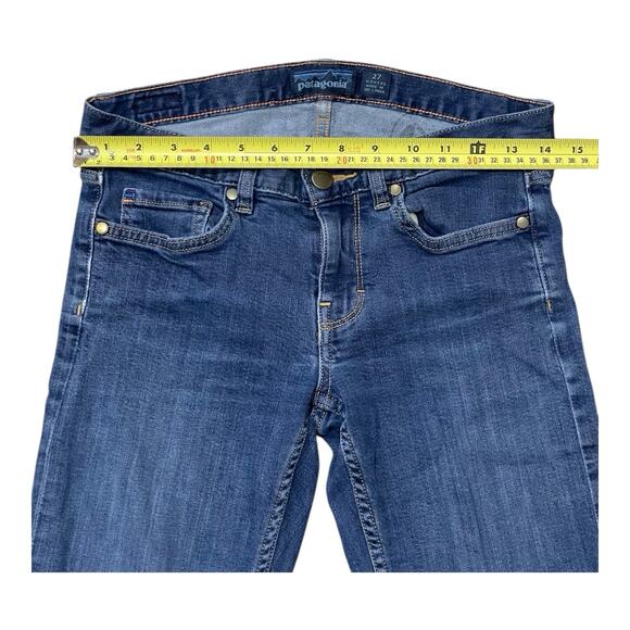 Patagonia Jeans Women's 27 Medium Wash Blue Denim Cotton Starching Skinny - Picture 3 of 7